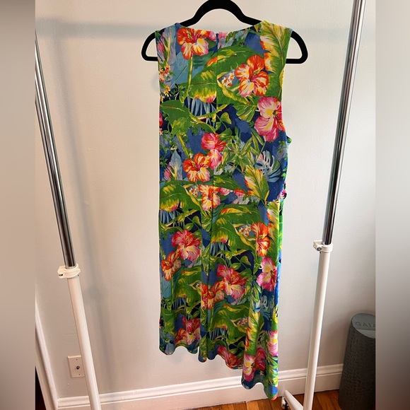 EUC Like New Lauren Ralph Lauren V-neck Floral sleeveless dress - Picture 5 of 8